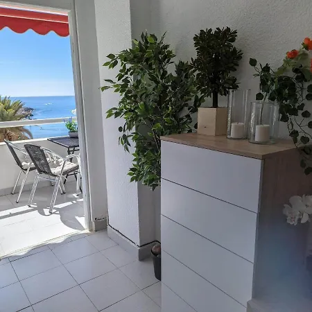 Beachfront Puerto Rico شقة